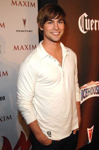 Chace Crawford (28)