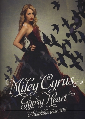 Tour-Book-Scans-HQ-miley-cyrus-23671853-288-400 - 0--Tour Book Scans--0