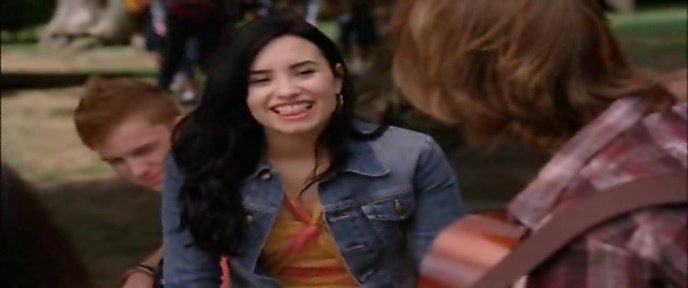 539 - 0 Camp rock 2-Brand new day Campures Scenes 0