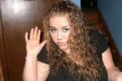 20399008_ITJYYXQBY - miley cyrus rare and personals photos