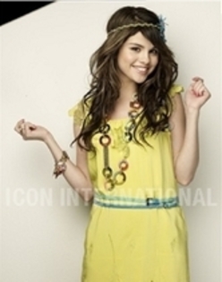 photoshoots-which-weren-t-published-selena-gomez-9948242-166-211