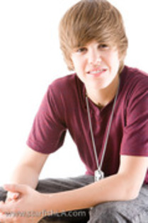 GKVUVLGKKBKIGMJBBWH - Justin Drew Bieber