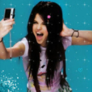 Selly Gomez is my angel (400) - Some pics with Sele