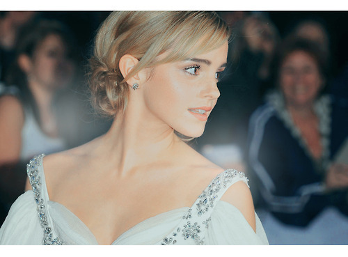 tumblr_lhpkkfMw941qagxg6o1_500_large - x - Emma Watson - x