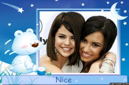captionit0090901848D39 - sely and Demi nice pictures