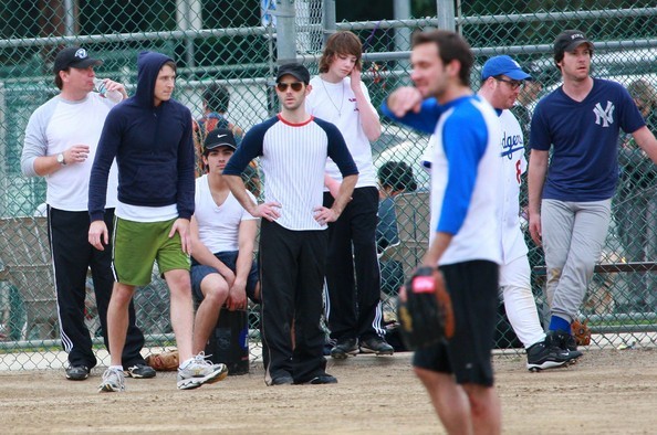 Jonas+Brothers+Playing+Softball+Game+ZjSFrVSZsZHl