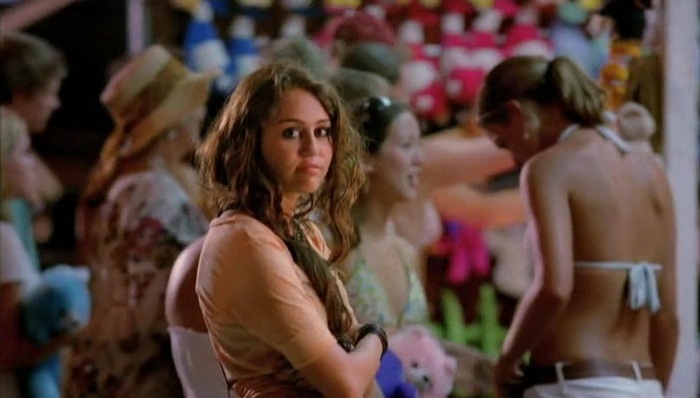 Miley Cyrus When I Look At You  screencaptures 03 (46)