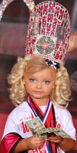 the Toddlers and Tiaras Beautiful Me Rockin Around the Clock pageant April 21