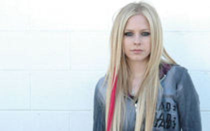 10263140_PIMCAVHUS - Avril  Lavigne