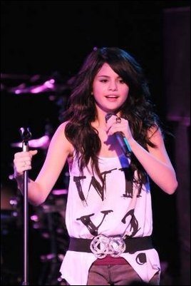 Happy Birthday Selena (22)