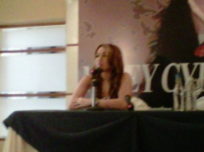 My Images xd (7) - xo_Gypsy Heart Tour Press Conference_xo