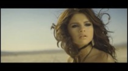 Copy of 40141290_DYVXSXMHL - selena gomez videos