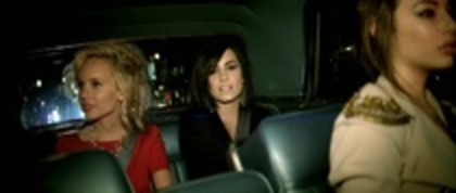 demi l rememebr decem (15) - I am back