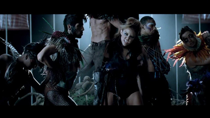 Miley Cyrus - Can\'t Be Tamed 069