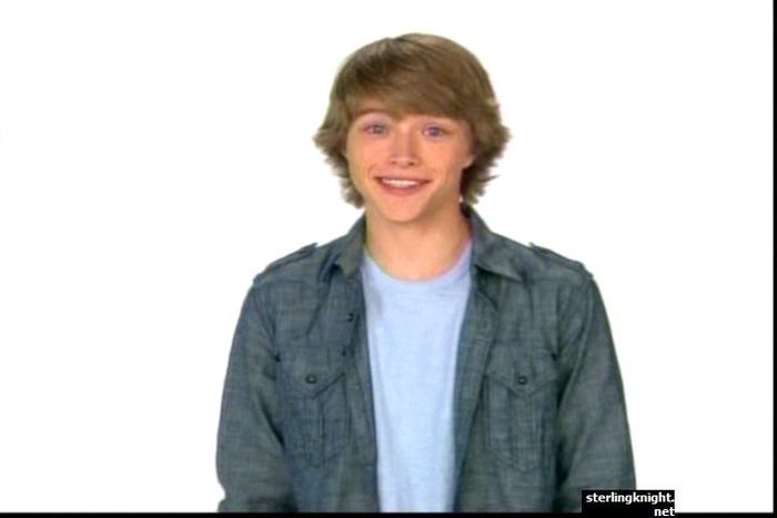 sterlingknight_net-dcintro-0006