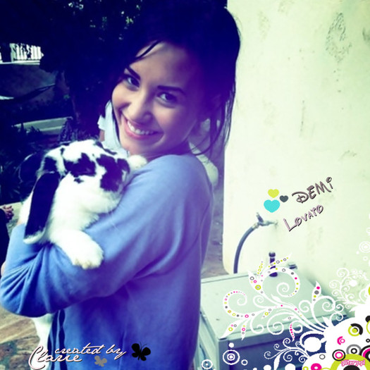 DL - x - Demetria LovatO