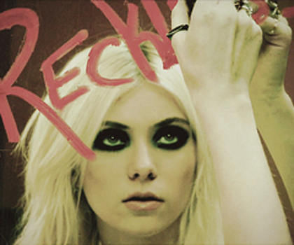 beautiful-girl-momsen-reckless-taylor-Favim.com-133032_thumb