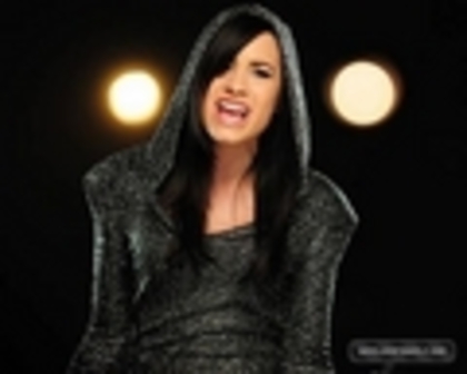 remeber-december-music-video-pics-demi-lovato-8853067-120-96