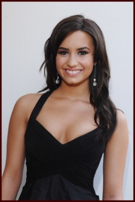 normal_apfed020 - Demi Lovato APFED Ambassadors