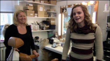 normal_hbp-mwe-001 - DVD featurette-Make up with Emma Watson