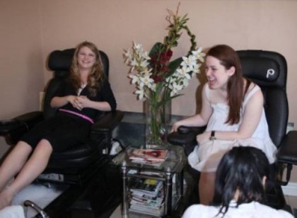 GMA_305 - Getting nails done for Kids Choice Awards - With Jennifer Stone