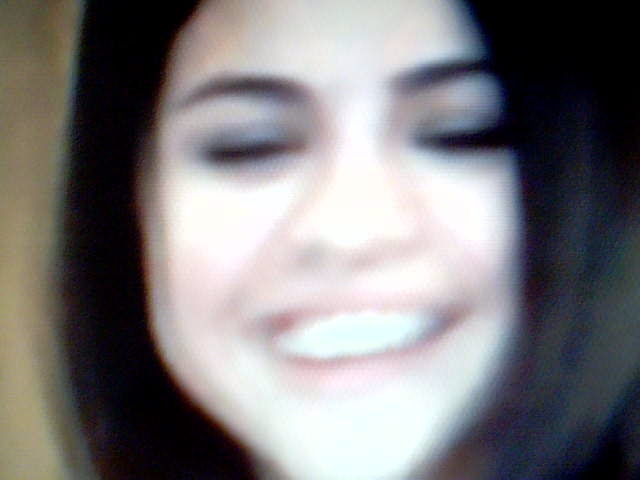 Selena Gomez Live Chat (22)