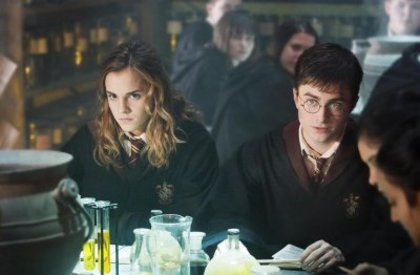 normal_005 - Emma in Harry Potter 5