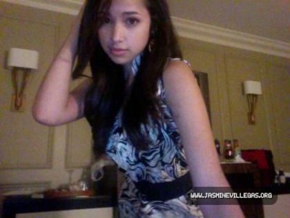 Jasmine Villegas Personal Photos (72)