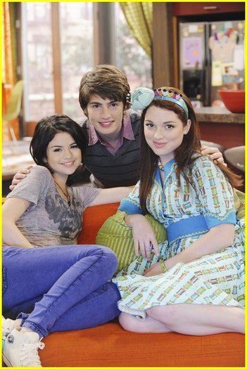 nice - Wizard of Waverly Place