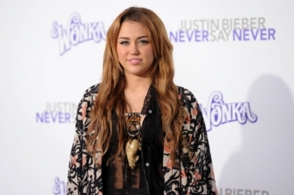 TEMUOTBXVOCUCAOOWMM[2] - Miley Cyrus