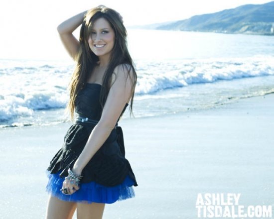 Ashley 6 - Ashley Tisdale