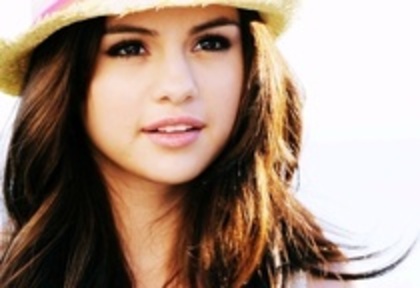 Selly Gomez is my angel (92) - Some pics with Sele