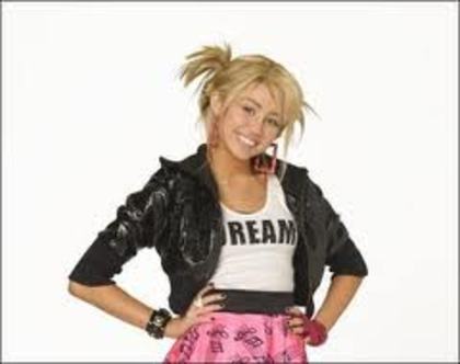 HANNAH MONTANA 011 - Photos 005