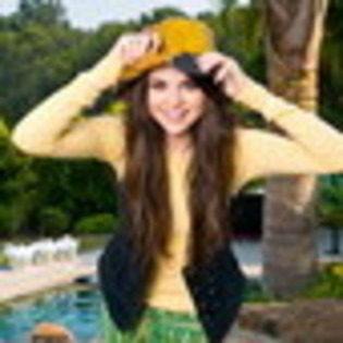 Selly Gomez is my angel (1221) - Some pics with Selena