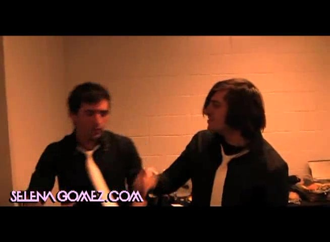 Behind the Scenes Jingle Ball 2010 147