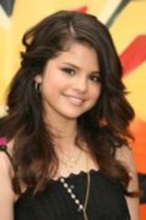 0 x - 26 . o8 . 2oo7 - x 0 (32) - Selena Gomez Award Shows 2OO7 August Teen Choice Awards