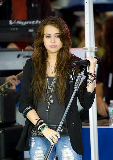  - Miley Ray Cyrus
