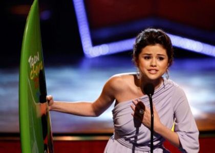 normal_033 - Selena Gomez Award Shows 2OO9 August O9 Teen Choice Awards