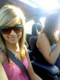 drivin to mileys cuz me and mini was bord(mini is my besties nickname) - Some pics with me-xx