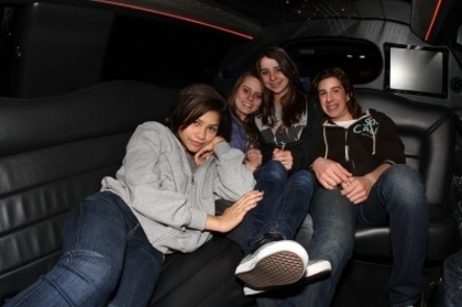 In the limo_4 - In the limo
