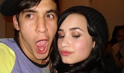 12 - On the set of Camp Rock 2