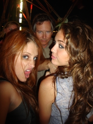 normal_105 - All pics with Miley