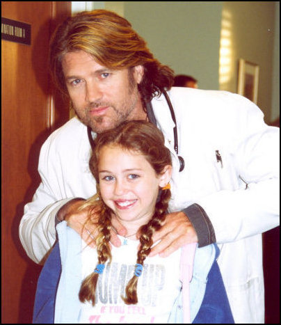 dad and miley when miley was 11 years old
