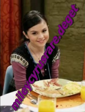 bth9 - wizards of waverly place-behind the scene