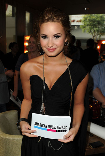 ama 2010 - American Music Awards Nominations Press Conference
