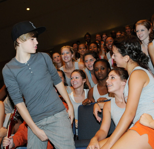 Bieber Performs for Band Camp Students (9)