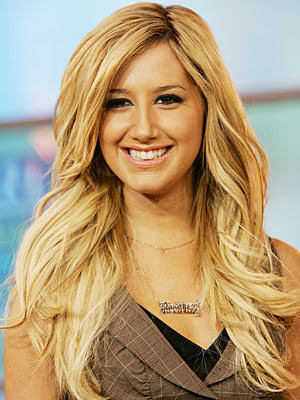 OHUODEZVMEKTDJLMHBL - Ashley Tisdale