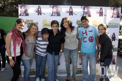 normal_006 - oo_With her fans from Mexico City_oo