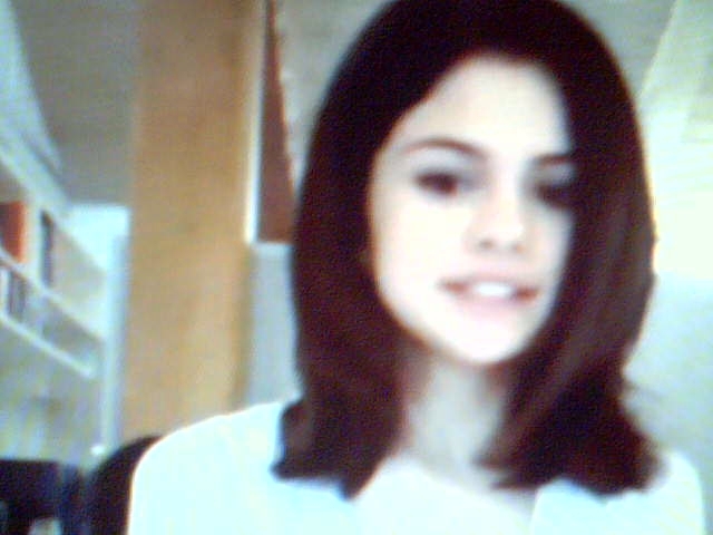 Selena Gomez Live Chat (67)