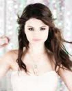 image - selena